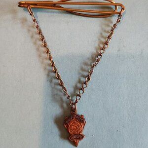 Vintage Great Smokey Mt National Park tie bar